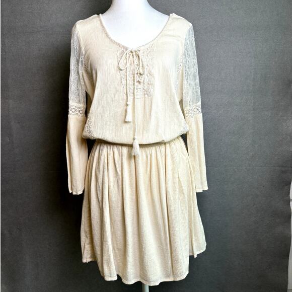 American Eagle Outfitters Dresses & Skirts - American Eagle NEW Cream Lace Bell Sleeve Lace Up Boho Western Dress Size Large